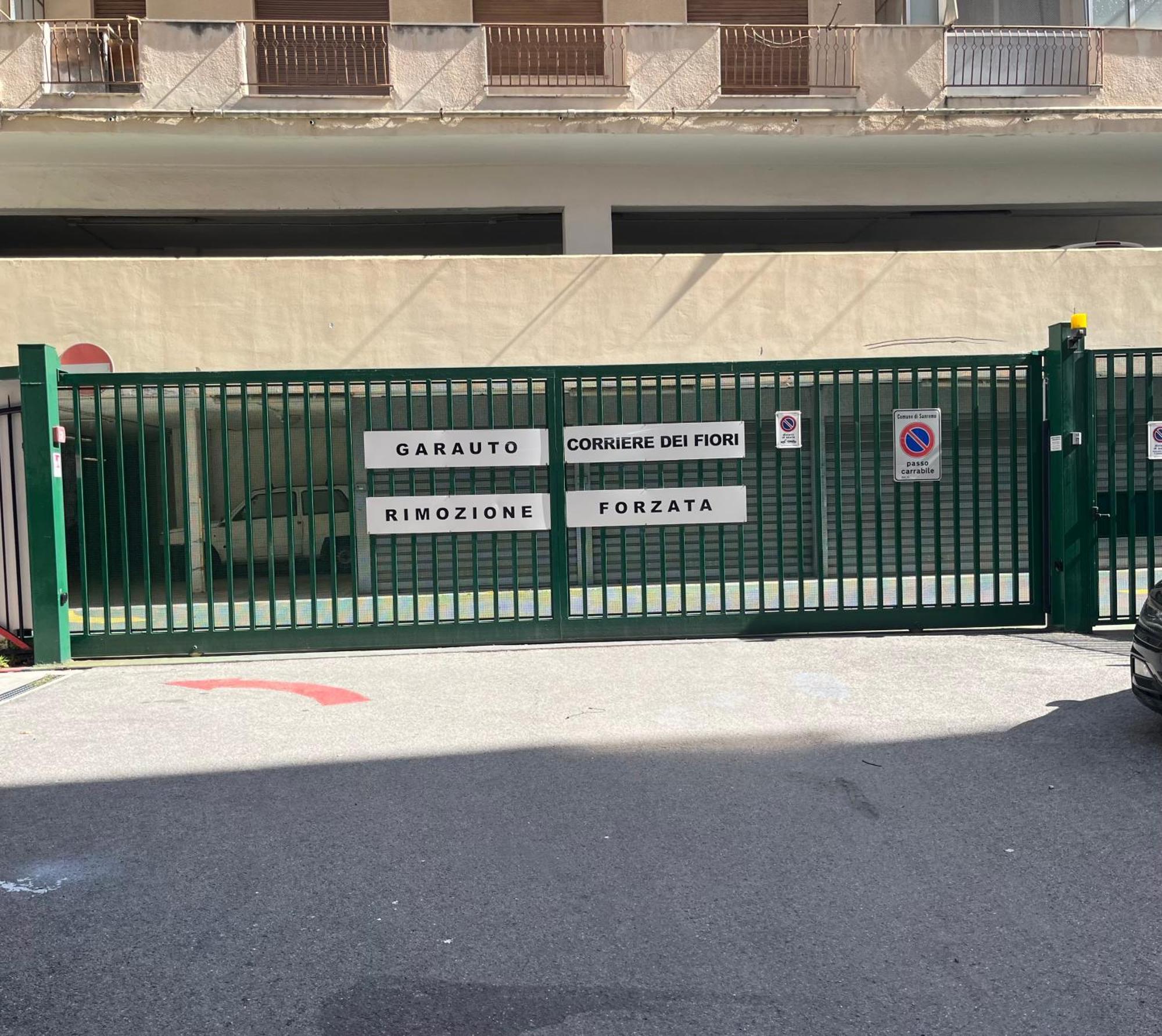 Casa Carina Centro Citta Con Garage Privato Διαμέρισμα Σαν Ρέμο Εξωτερικό φωτογραφία
